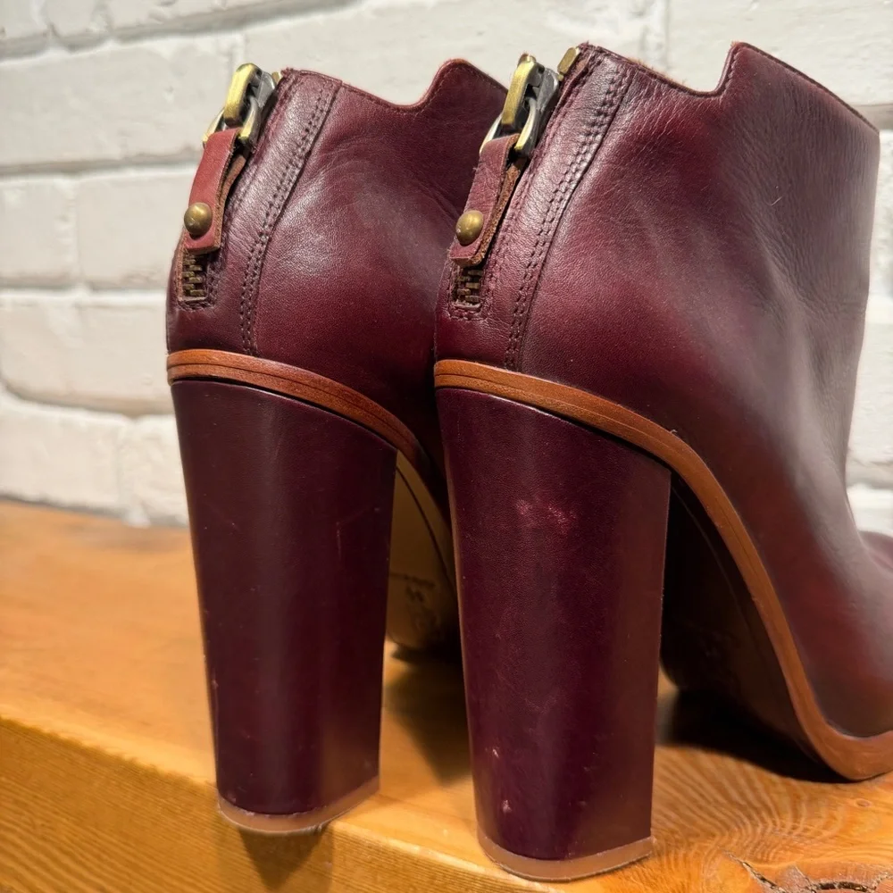 Dolce Vita Burgundy Leather Ankle Boots Chunky 70s Platform Block Heel Size 9.5